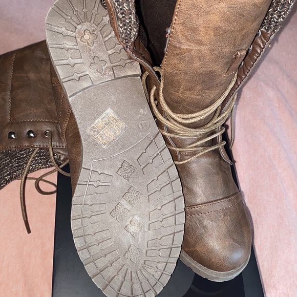 ‼️SOLD‼️‼️ Brand New Women’s Blue Suede Shoes Brand Brown Boots - Size 11 - Picture 8 of 10